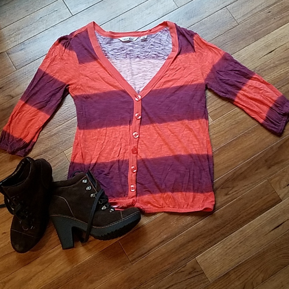 Derek Heart~cardigan.